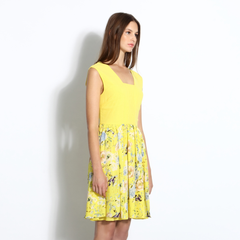 Floral-print dress with square neckline