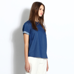 Short-sleeved denim t-shirt