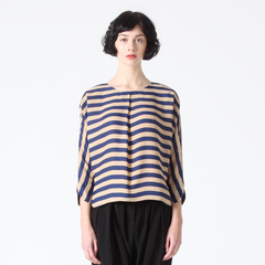 Three-Quarter Sleeve Top in Striped Print with Rounded Cuffs and Cut-Out Back