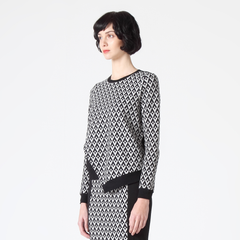 Geometric Print Top with Asymmetric Hem