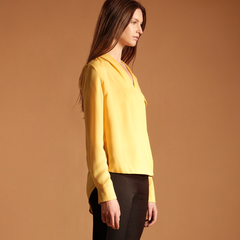 Wrap top in yellow